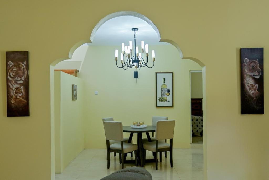 Champagne Villa Whitehouse Екстериор снимка